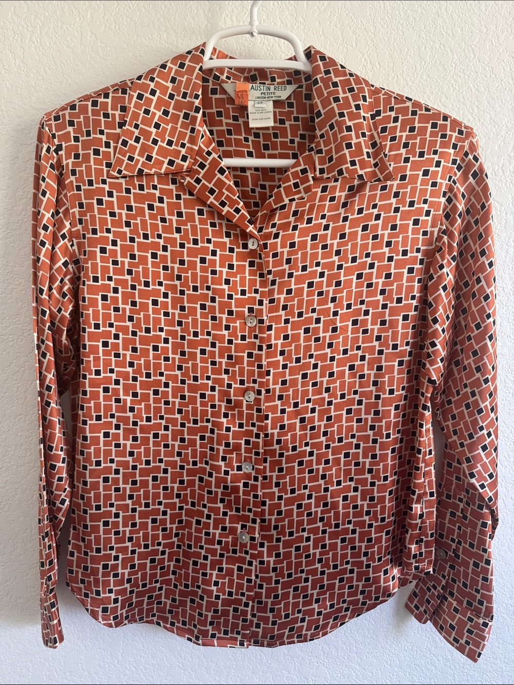 Austin Reed 100% Silk Button-Down Shirt Orange Rust Geometric Sz 6 Petite Retro